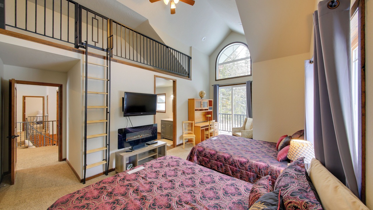 Photo of Bedroom in Sagle