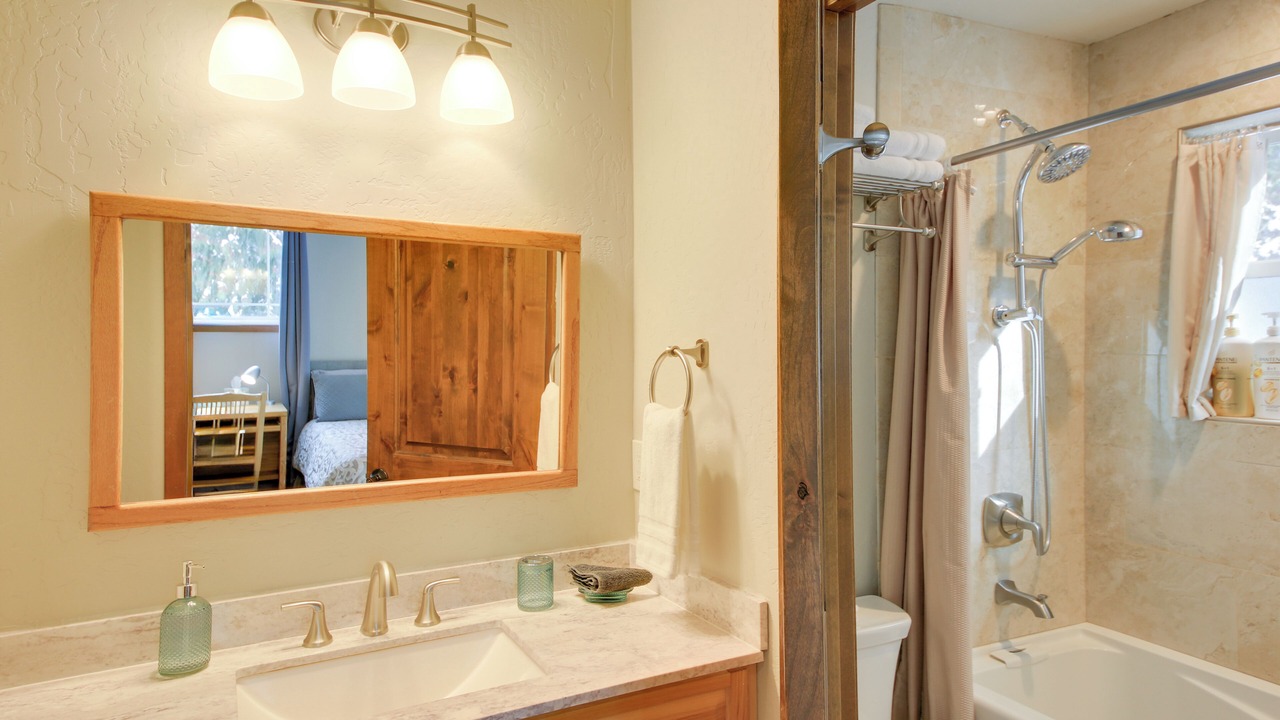 Photo of Bathroom in Sagle