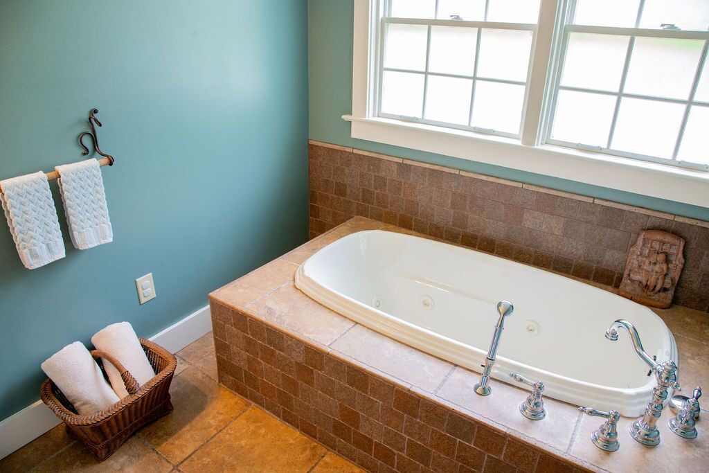 Photo of Bathroom in Rockbridge Baths