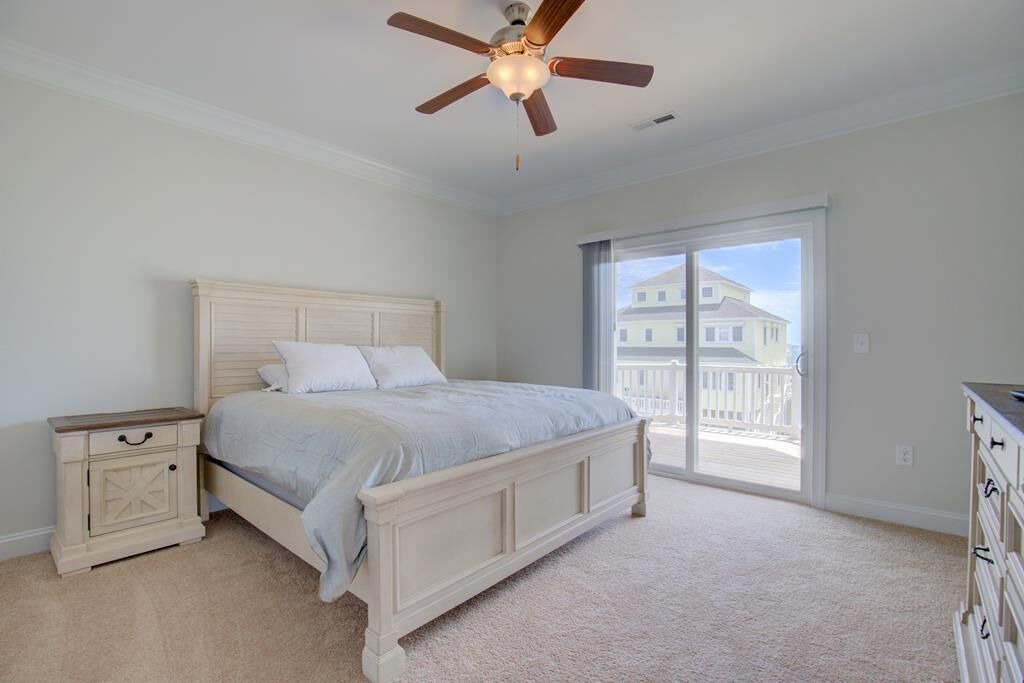 Photo of Patio Balcony in North Topsail Beach