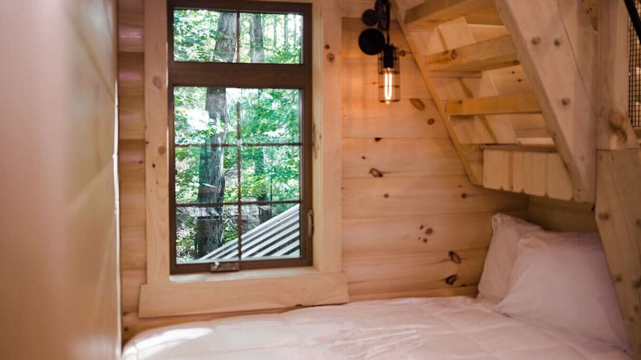 Photo of Bedroom in Millersburg