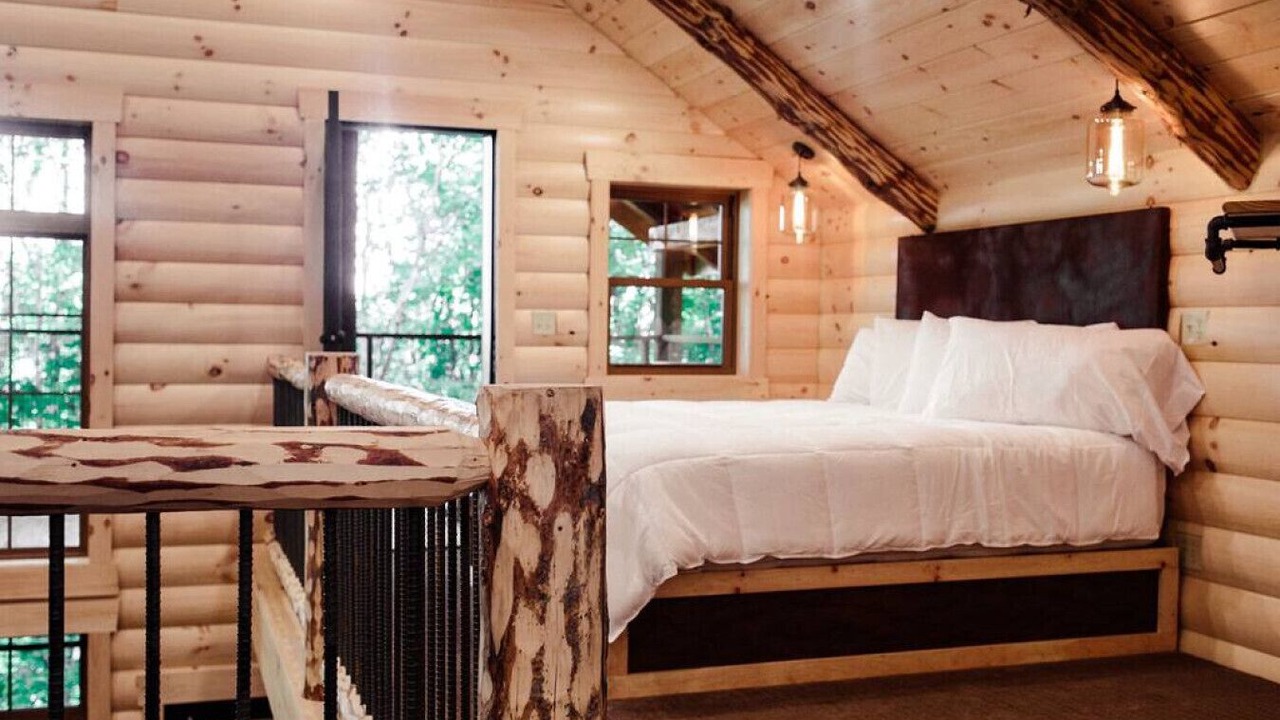 Photo of Bedroom in Millersburg
