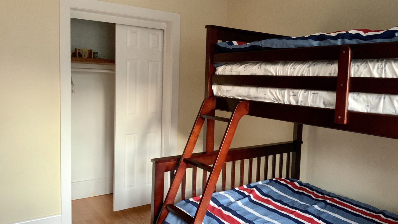 Photo of Bedroom in Crosswicks