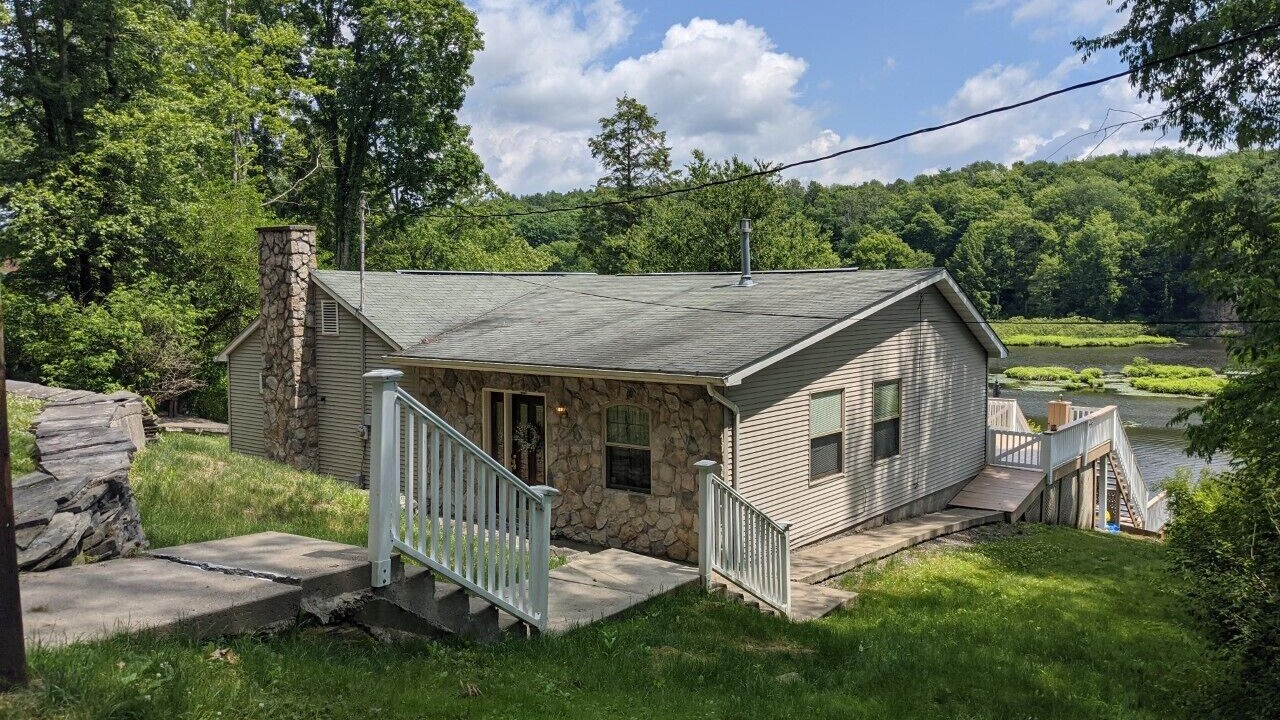 Photo of Outdoor in Kingsley