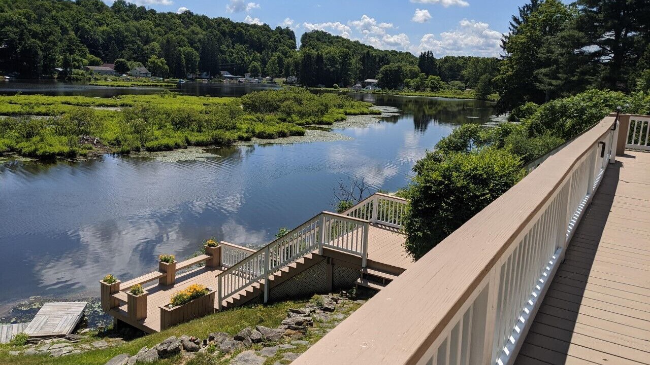 Photo of Outdoor in Kingsley