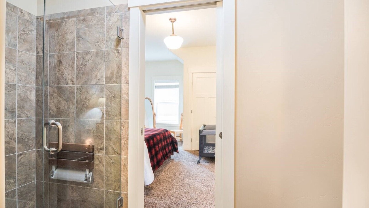 Photo of Bathroom in Southwest Ada County Alliance