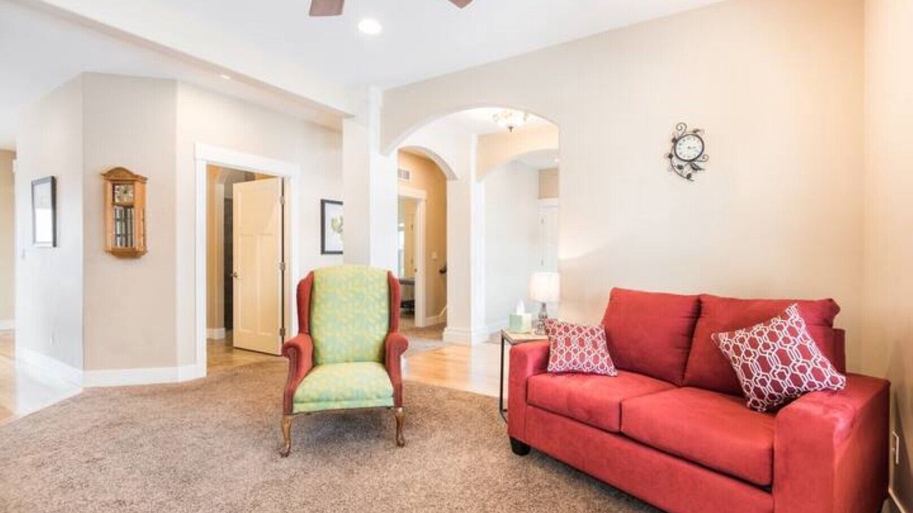 Photo of Livingroom in Southwest Ada County Alliance