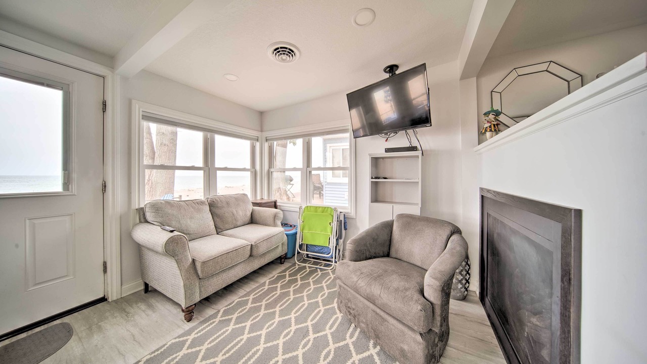 Photo of Livingroom in Erie