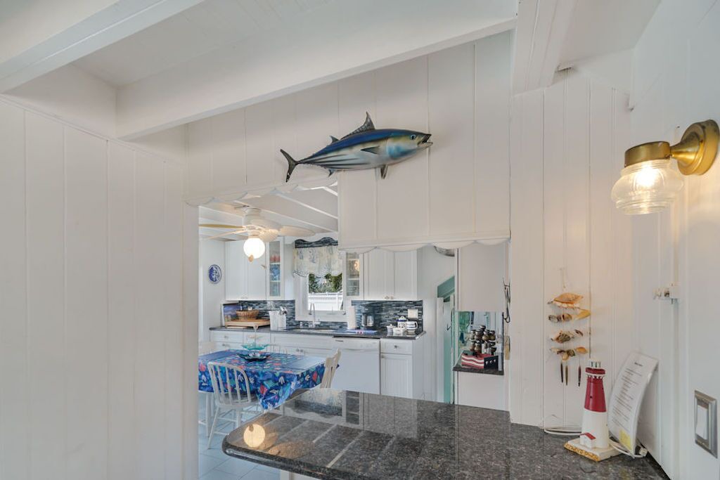 Photo of Kitchen in Mantoloking