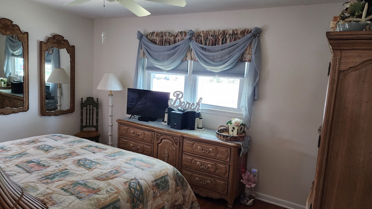 Photo of Bedroom in North Cape May