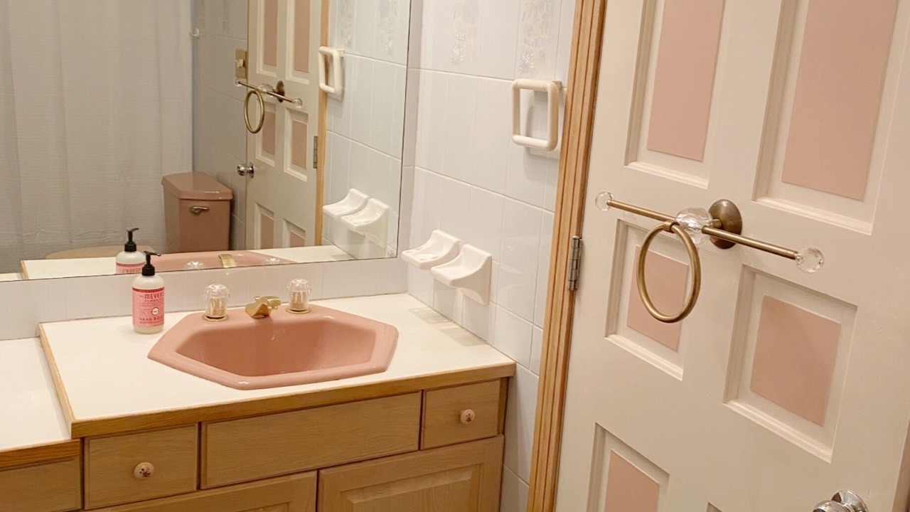 Photo of Bathroom in Greentown