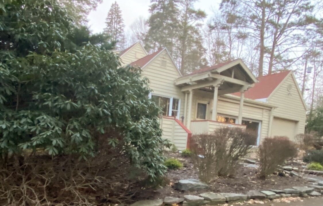 Photo of Outdoor in Greentown