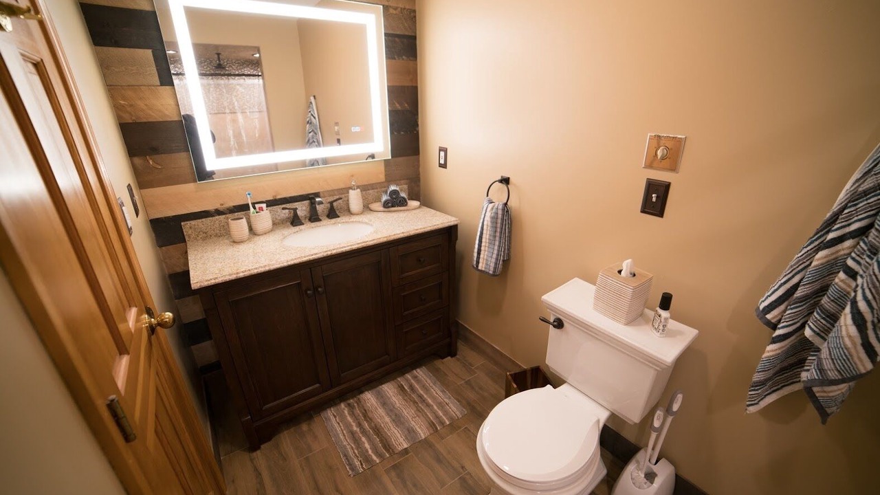 Photo of Bathroom in White Mills