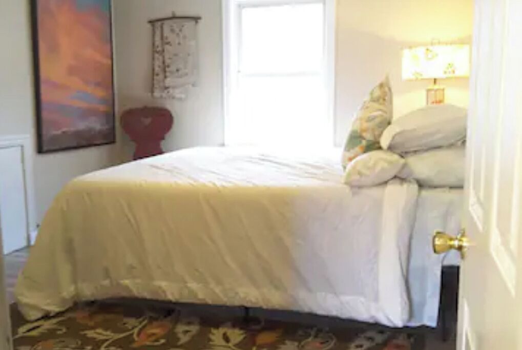 Photo of Bedroom in Brighton Heights