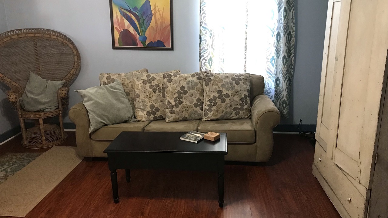 Photo of Livingroom in Brighton Heights