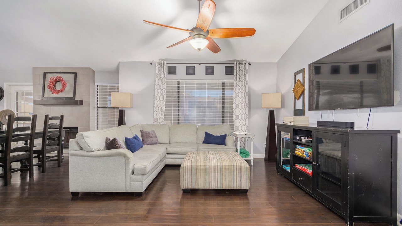 Photo of Livingroom in Chandler