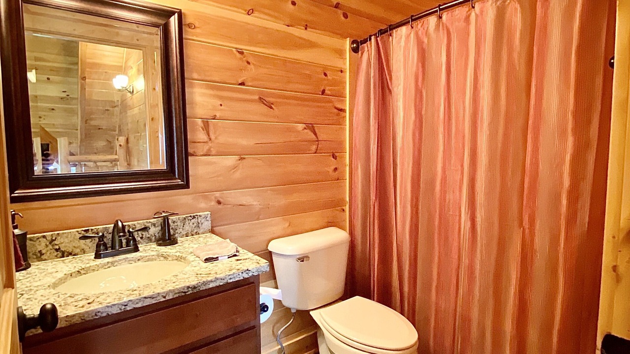 Photo of Bathroom in Rock Harbor
