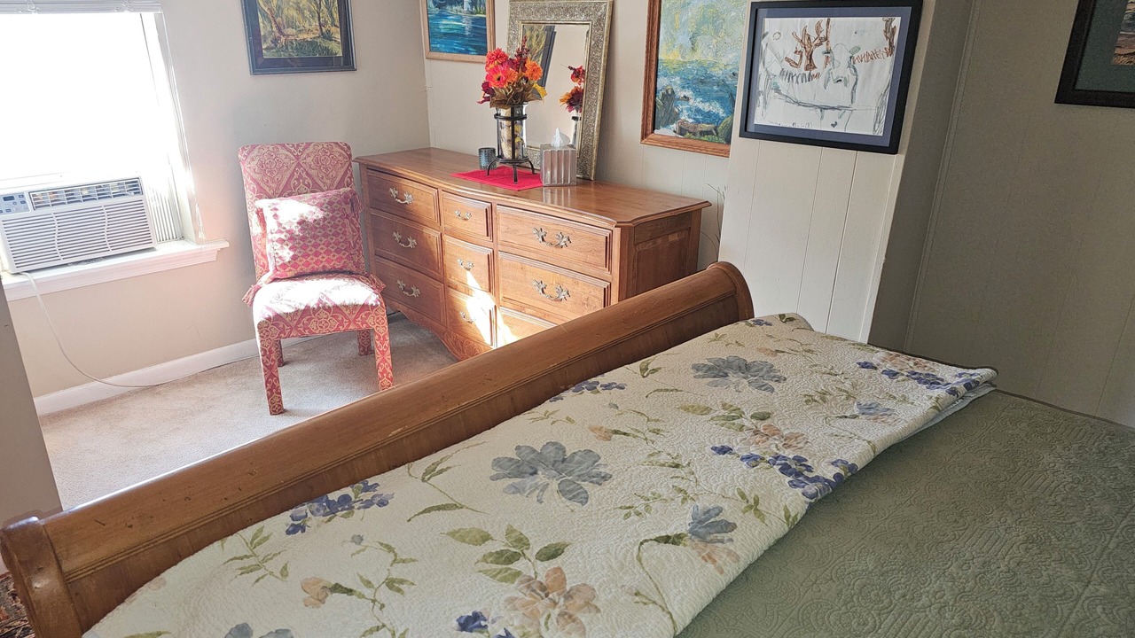 Photo of Bedroom in Havre De Grace