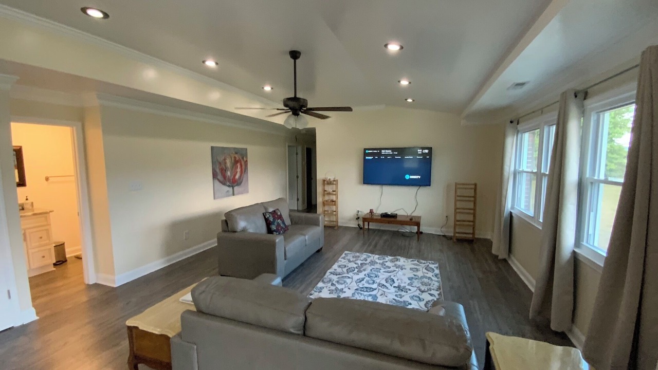 Photo of Livingroom in Painter