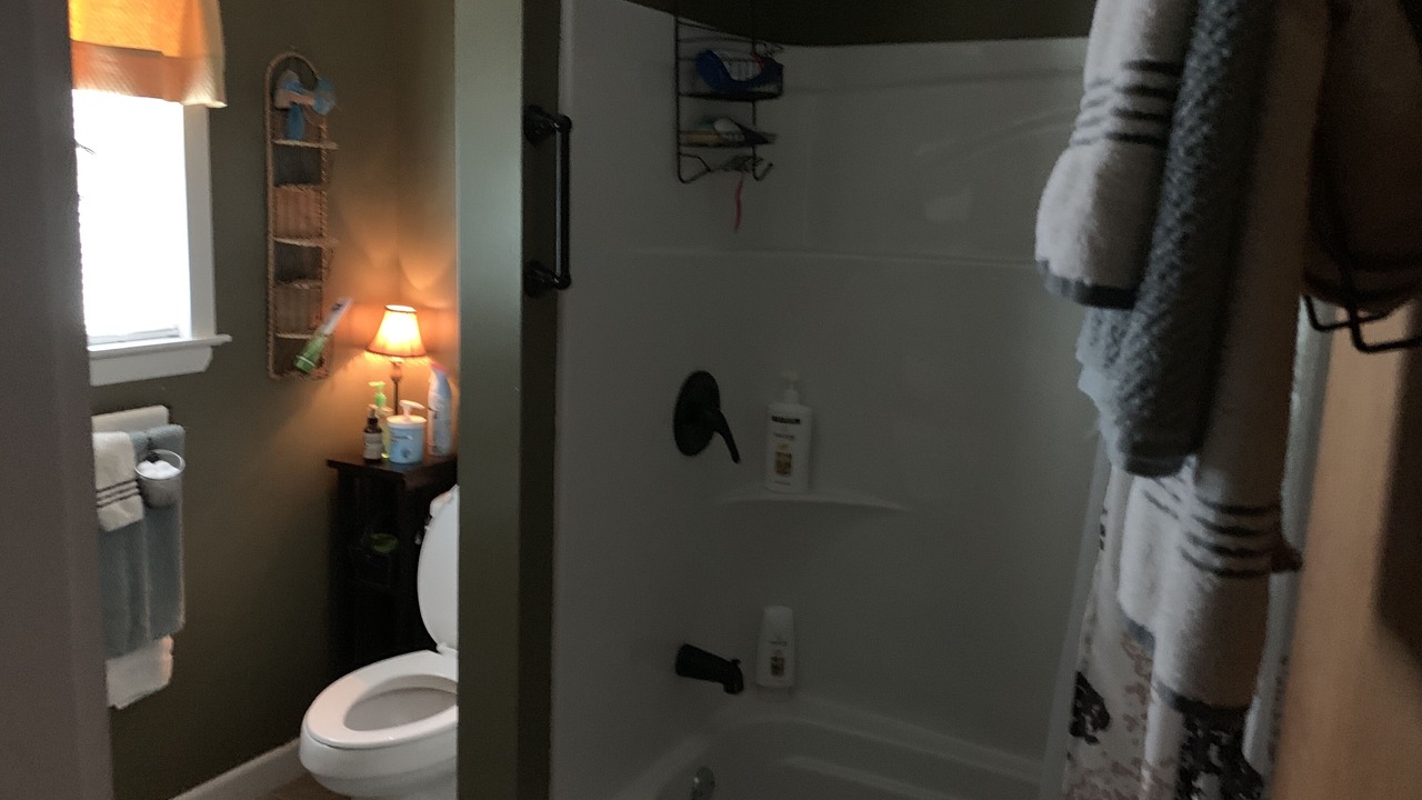 Photo of Bedroom in Berkeley Springs