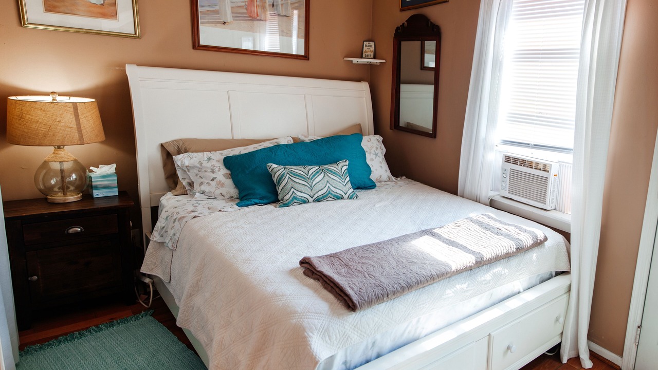 Photo of Bedroom in Monmouth Beach