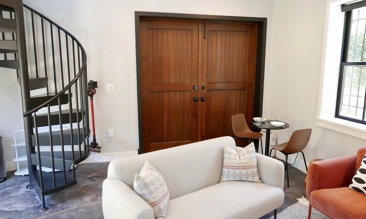 Photo of Bedroom in Cardozo