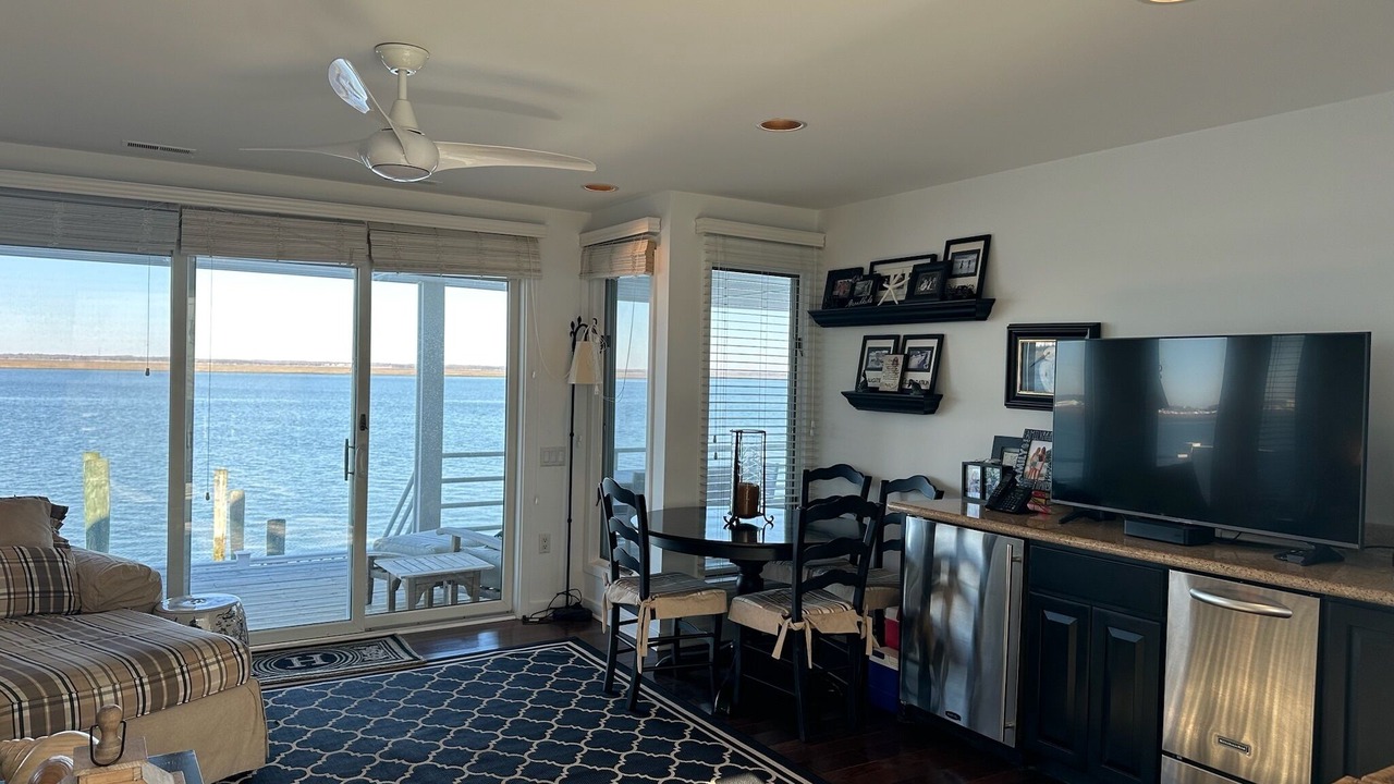 Photo of Livingroom in Stone Harbor