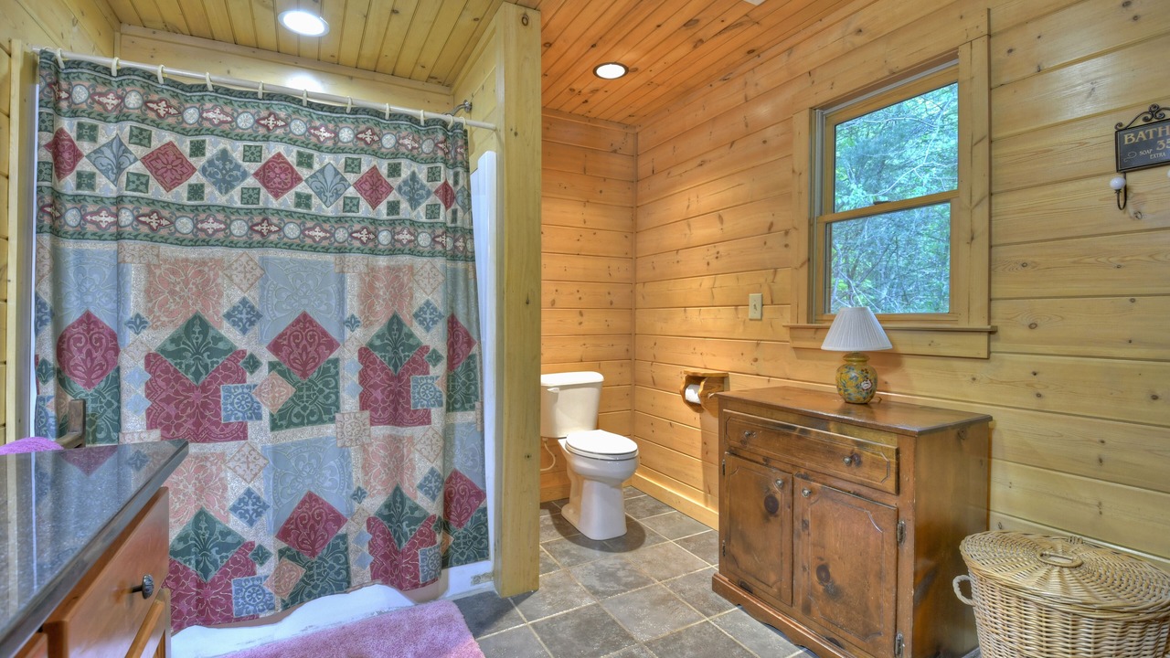 Photo of Bathroom in Blue Ridge