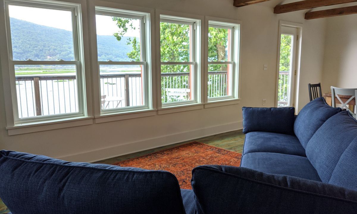 Photo of Livingroom in Dauphin