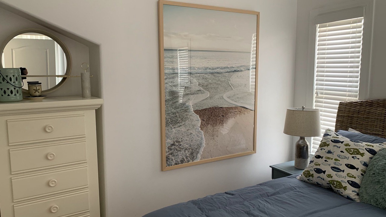 Photo of Bedroom in Avalon