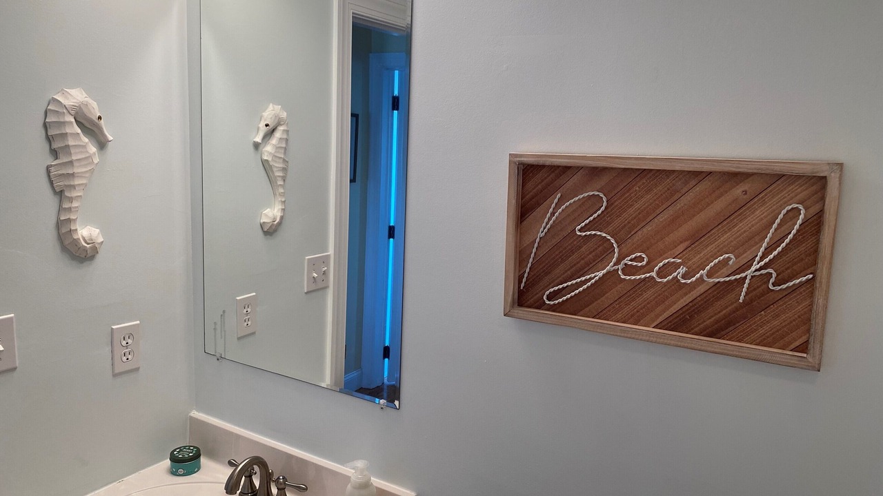 Photo of Bathroom in Avalon