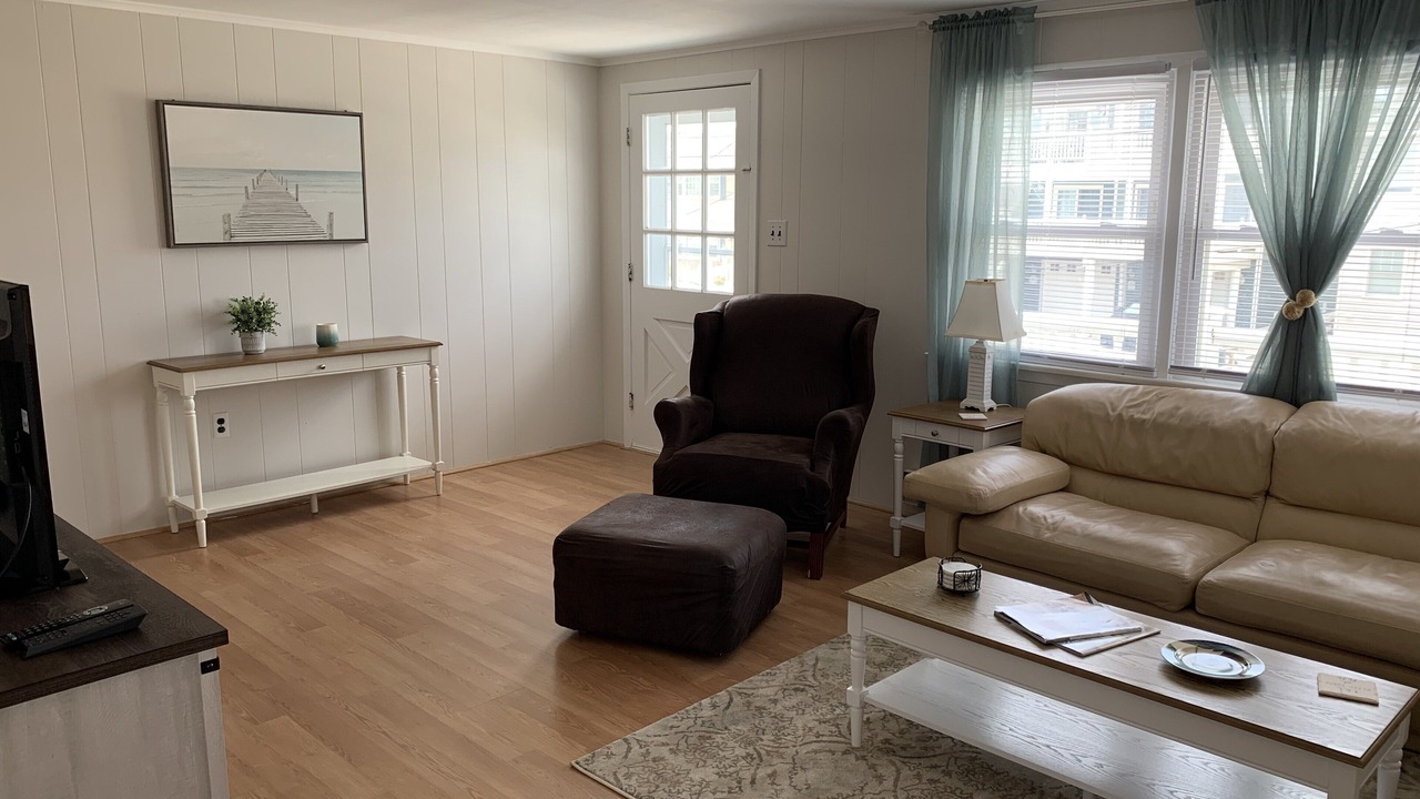 Photo of Livingroom in Surf City