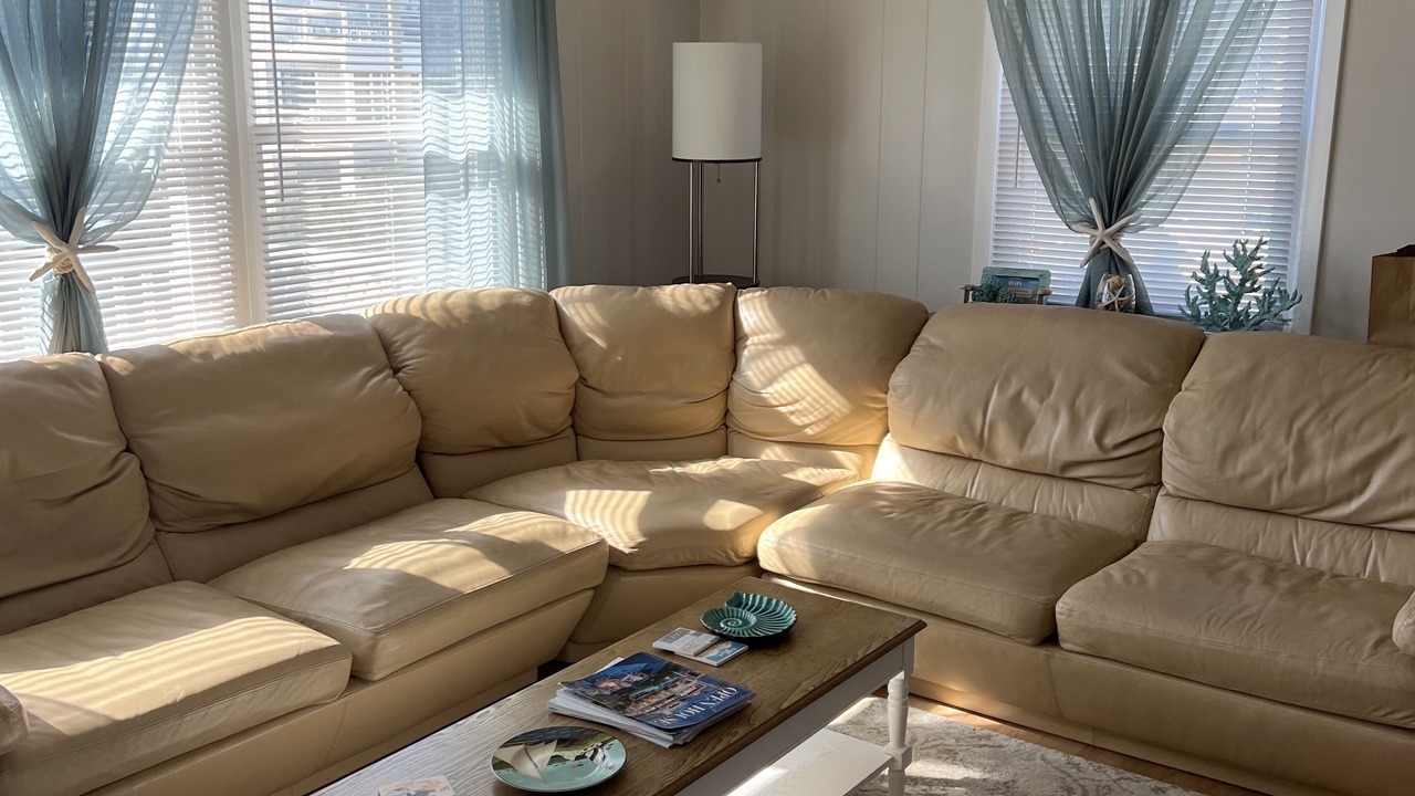 Photo of Livingroom in Surf City
