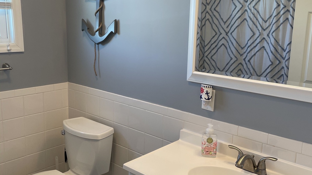 Photo of Bathroom in Ortley Beach