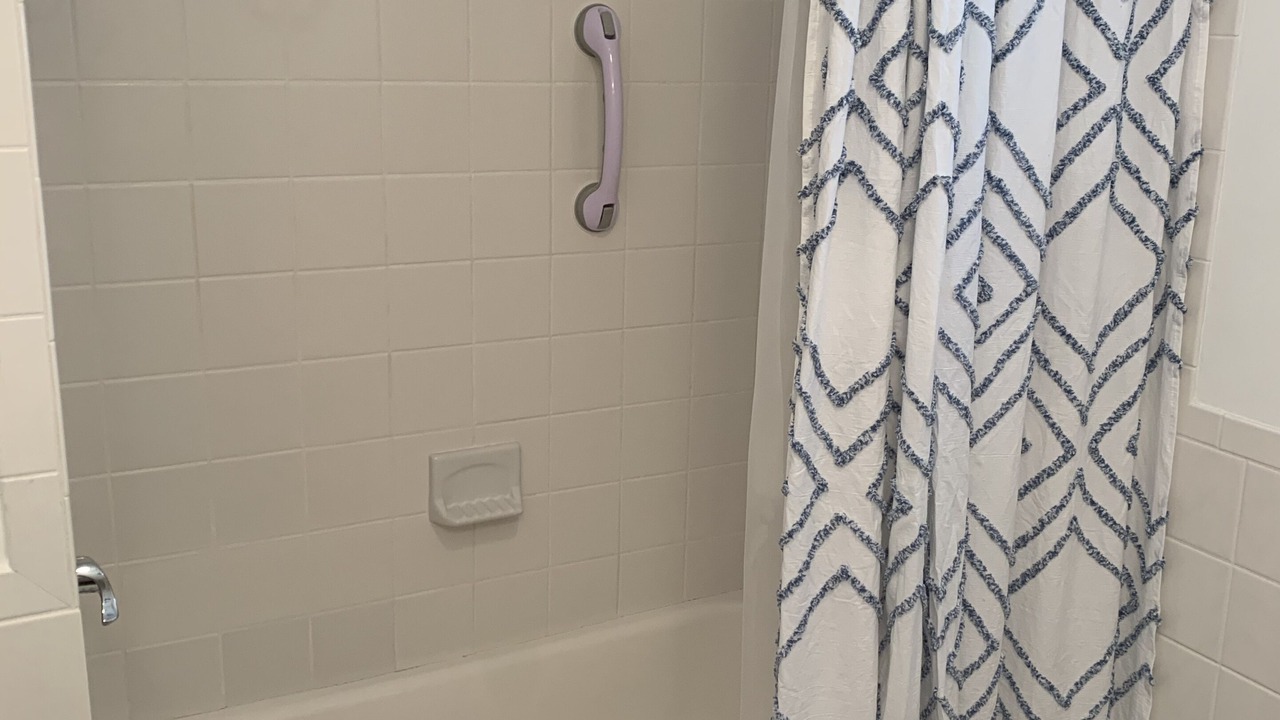 Photo of Bathroom in Ortley Beach