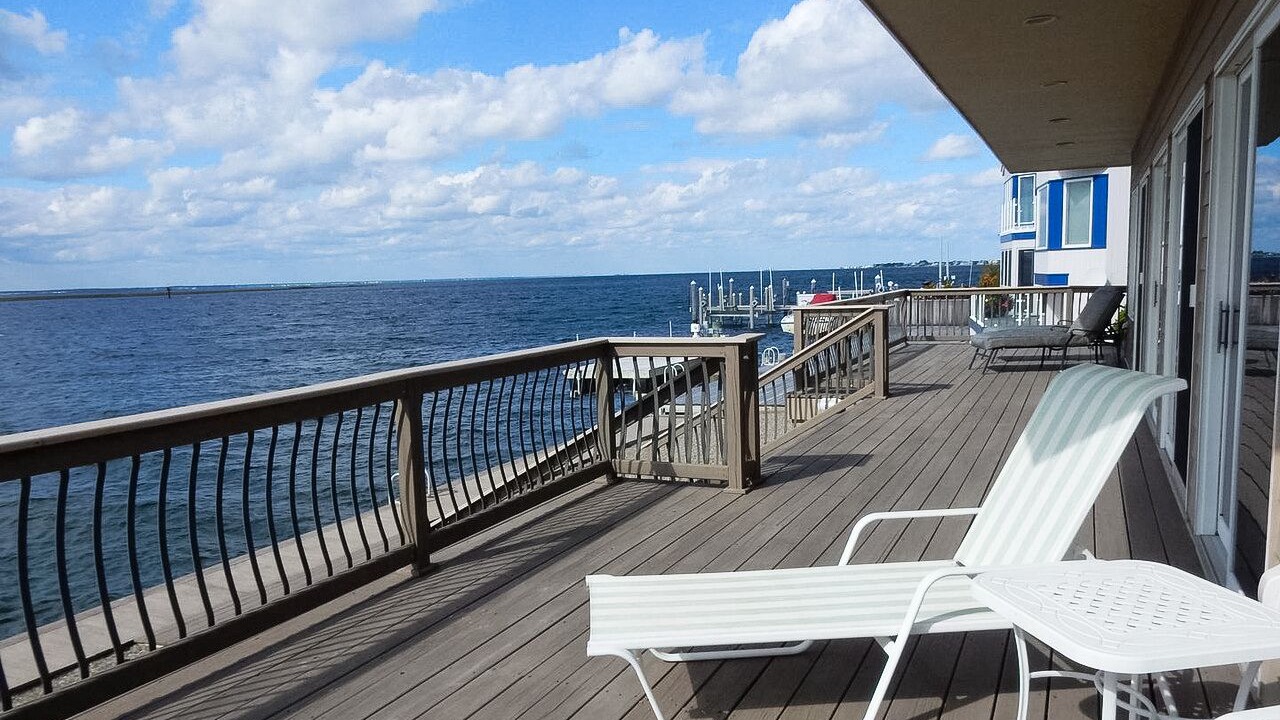 Photo of Patio Balcony in Harvey Cedars