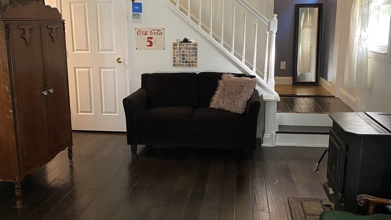 Photo of Livingroom in Middletown