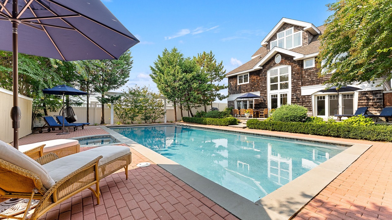 Photo of Outdoor in Villas