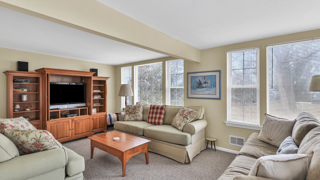 Photo of Livingroom in Osbornsville