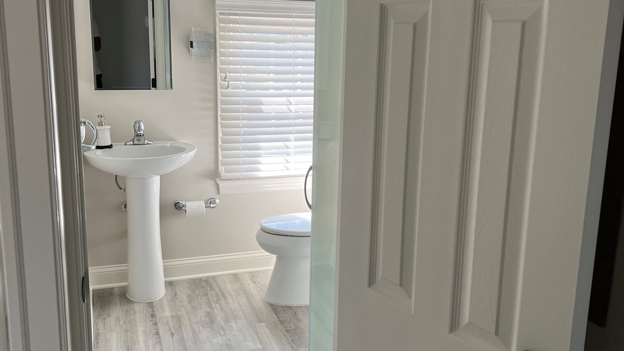 Photo of Bathroom in Stone Harbor