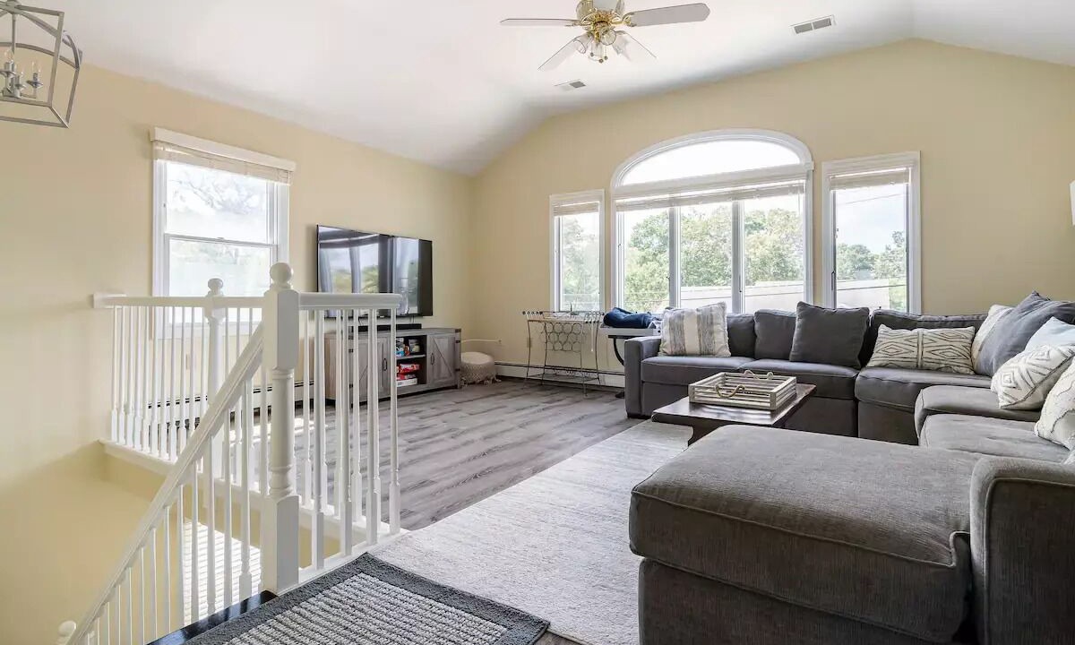 Photo of Livingroom in Waretown
