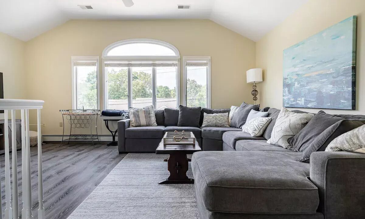 Photo of Livingroom in Waretown
