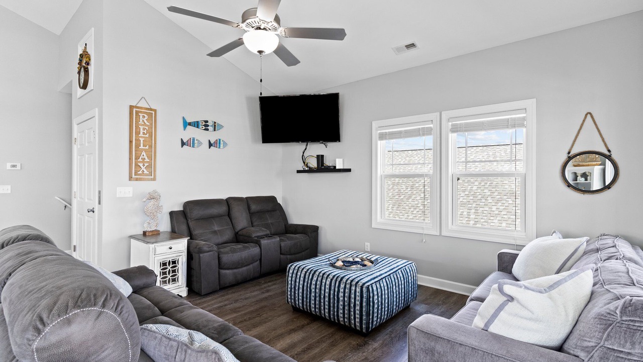 Photo of Livingroom in North Topsail Beach