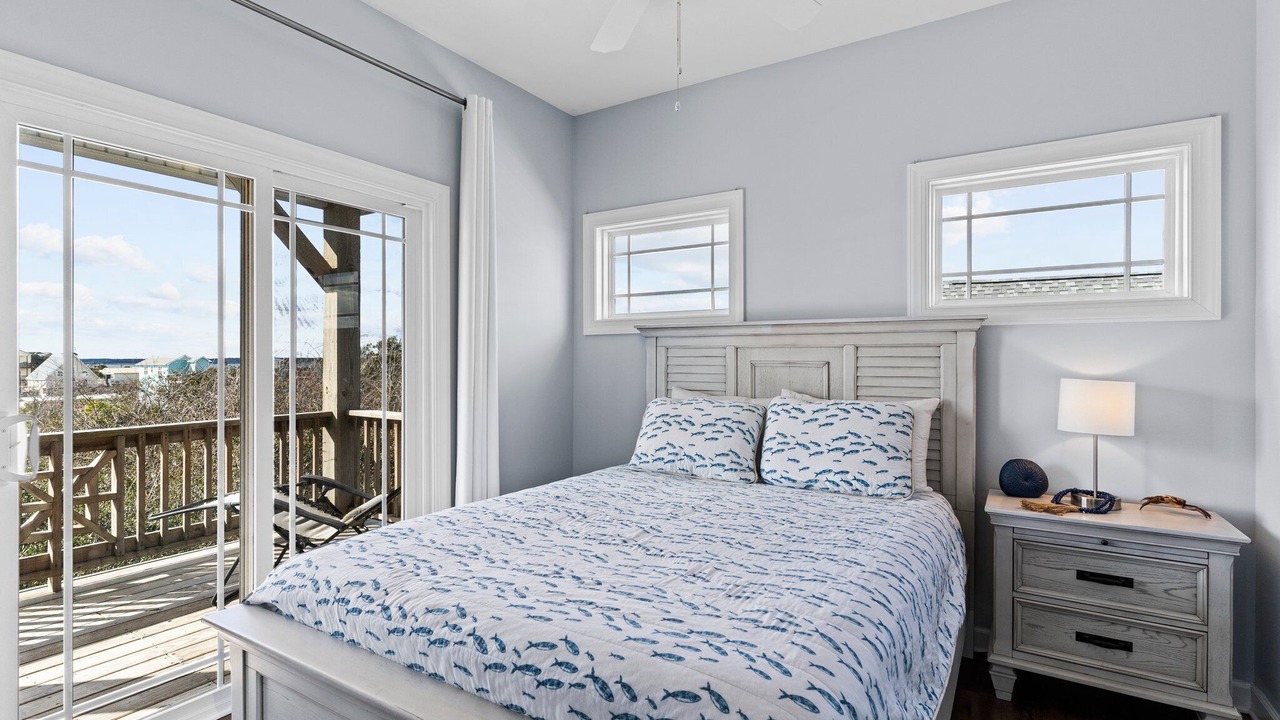 Photo of Bedroom in North Topsail Beach