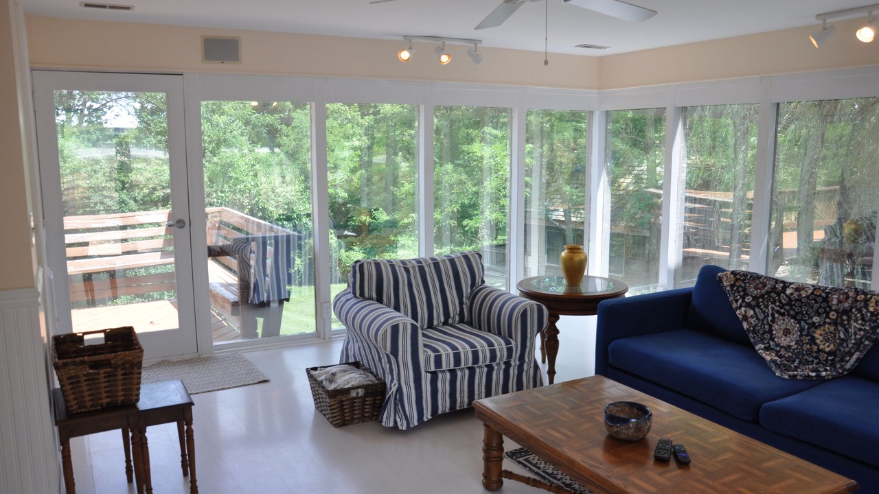 Photo of Livingroom in Middletown