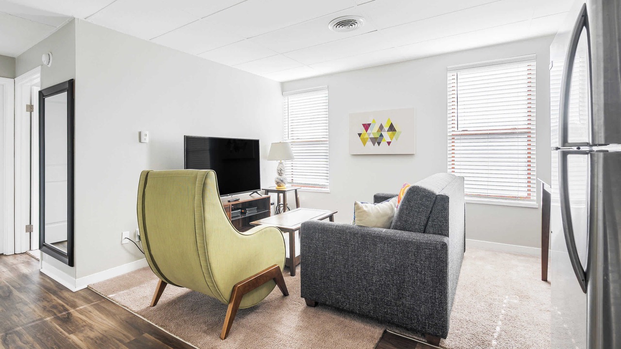 Photo of Livingroom in Chatham-Arch