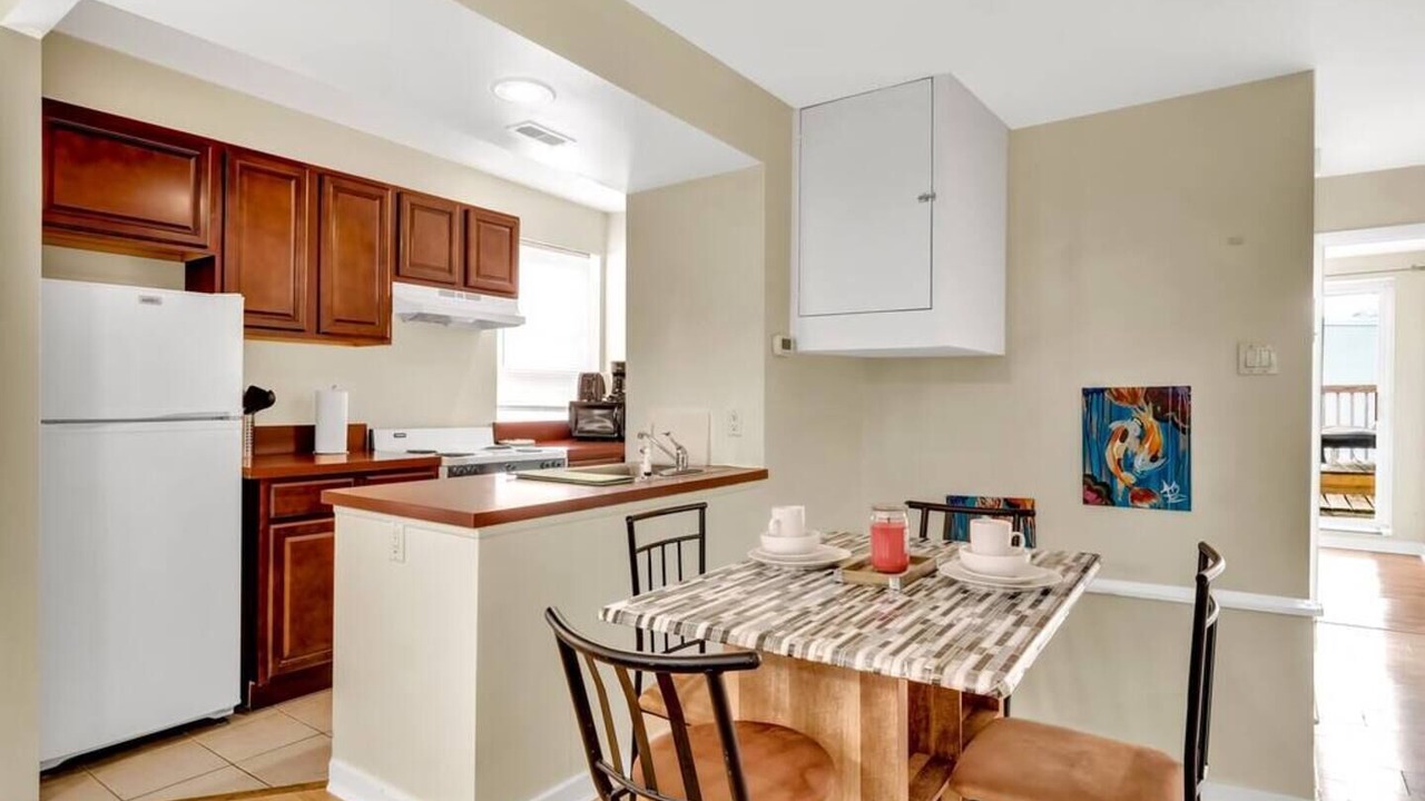 Photo of Kitchen in Graduate Hospital