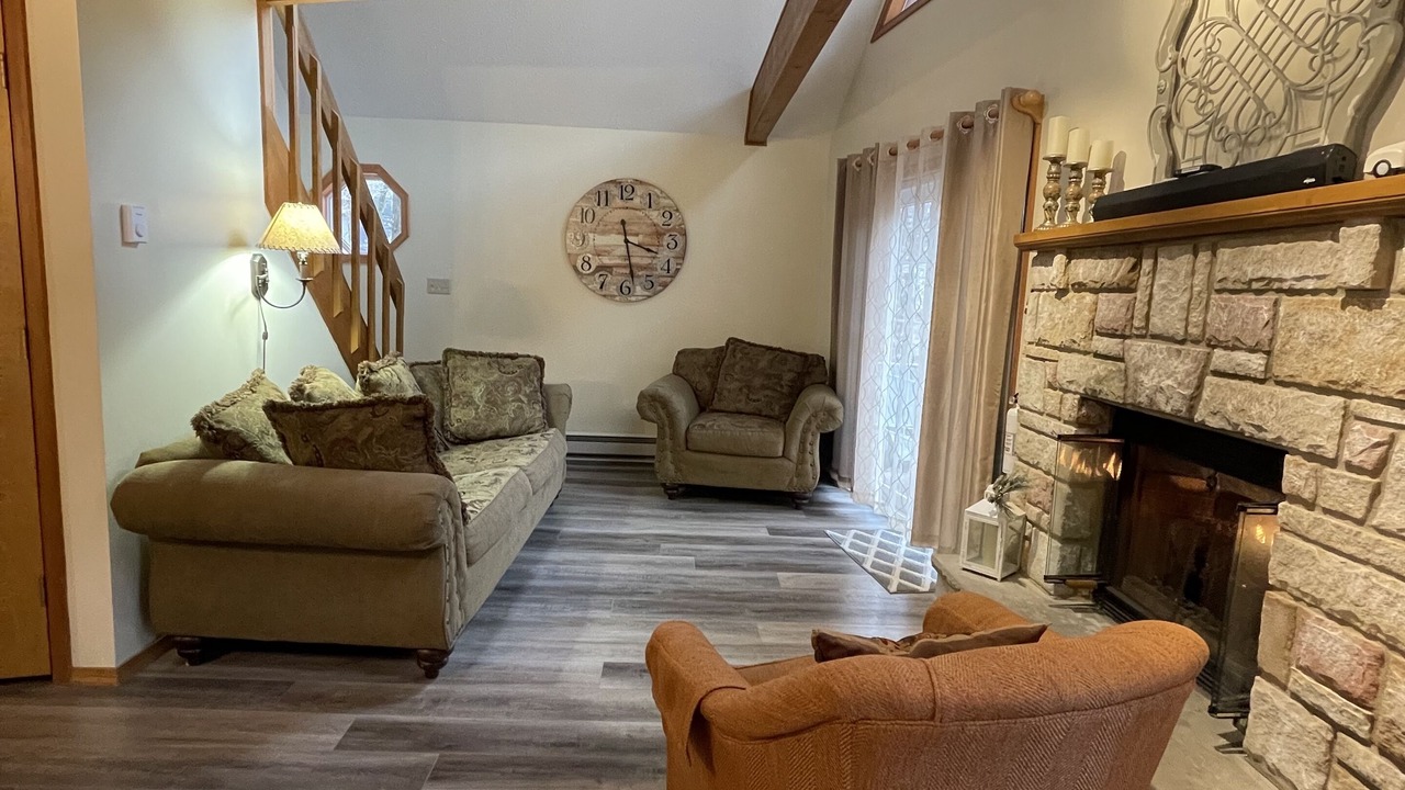 Photo of Livingroom in Pocono Lake