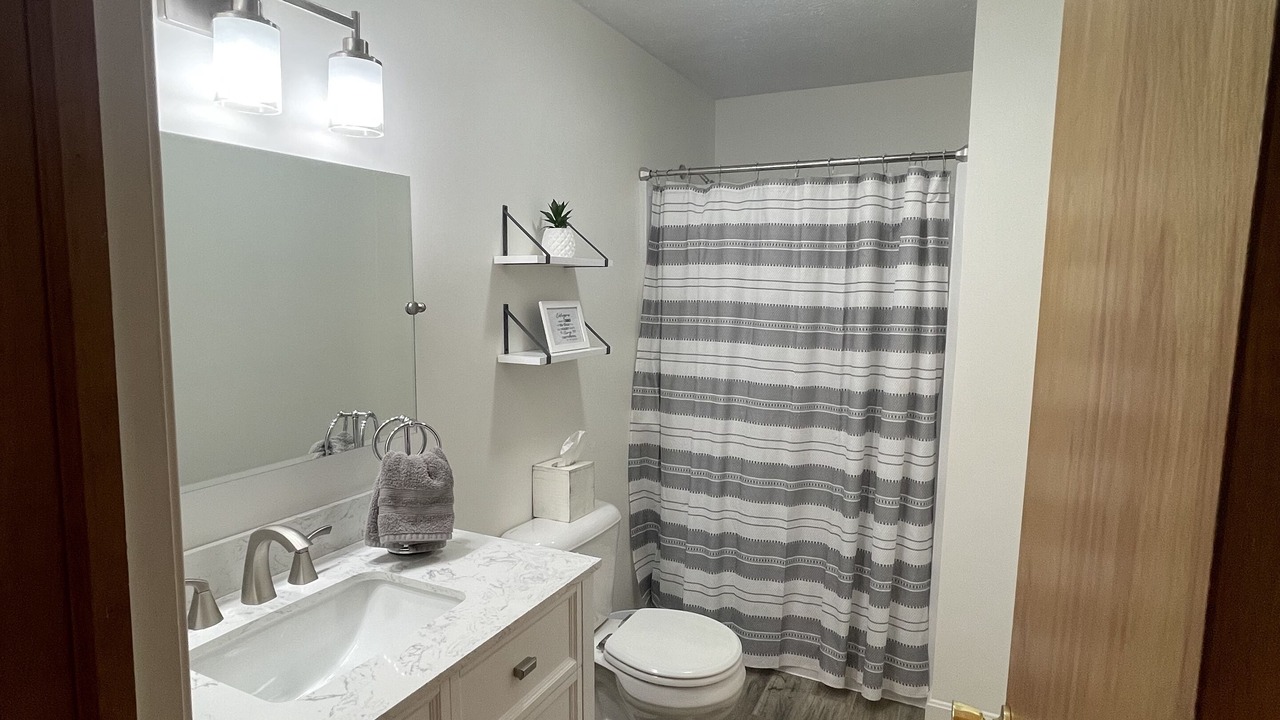 Photo of Bathroom in Pocono Lake