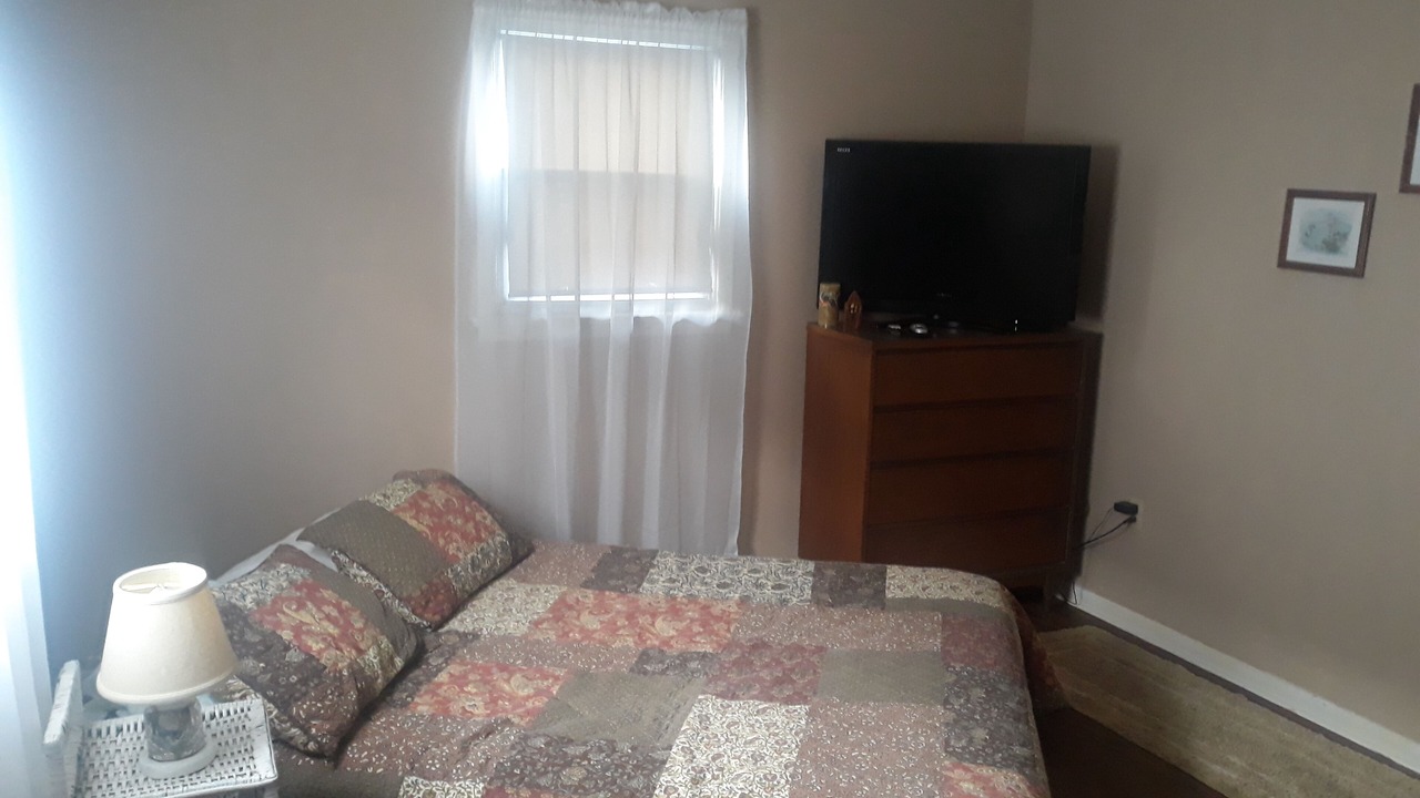 Photo of Bedroom in Townsend's Inlet